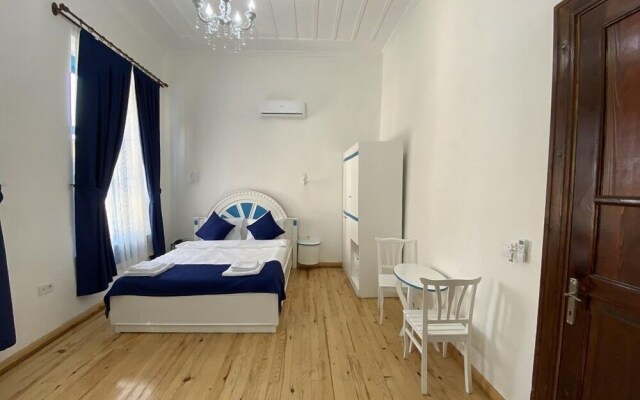Büyükada Mavi Palas Hotel