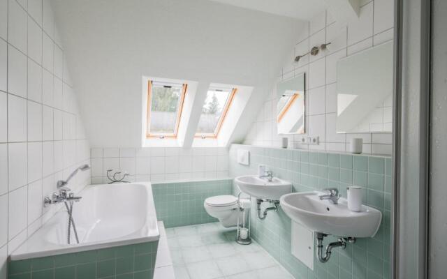 Villa Brodthage, App. 1