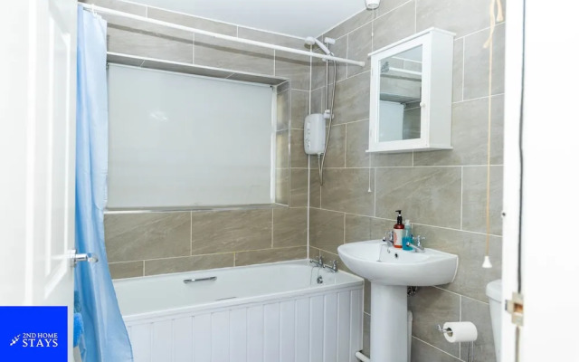 2ndhomestays-west Bromwich- 2-bedroom Maisonette