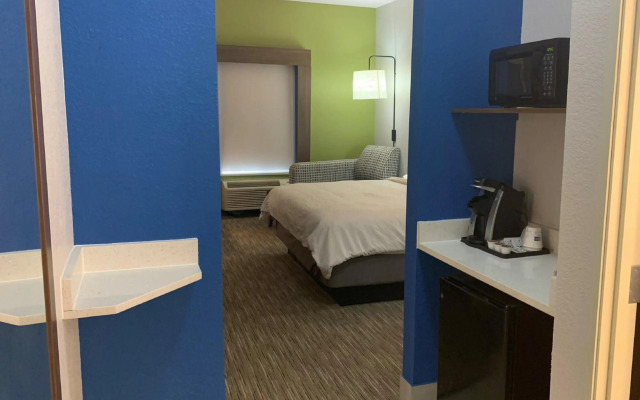 Holiday Inn Express McComb by IHG