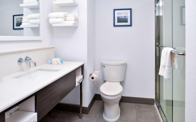 Hampton Inn Cedar Falls Downtown