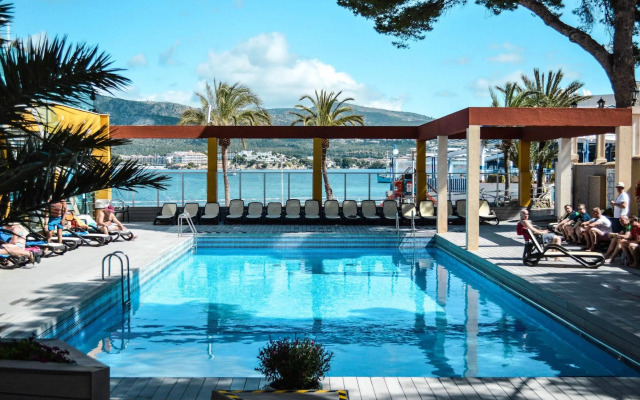 Hotel Seramar Comodoro Playa