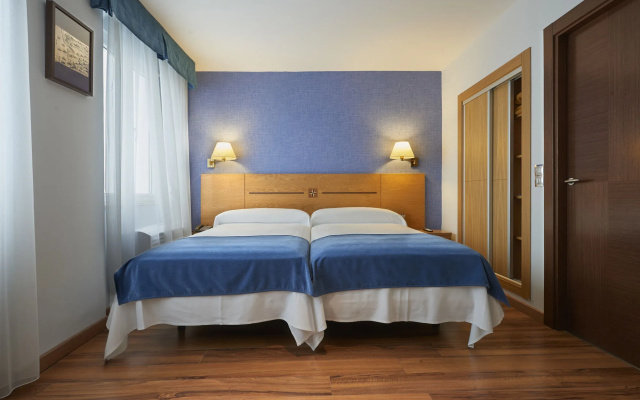 Hotel 40 Nudos