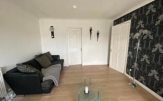 Elegant and Cosy flat with Jacuzzi Bath