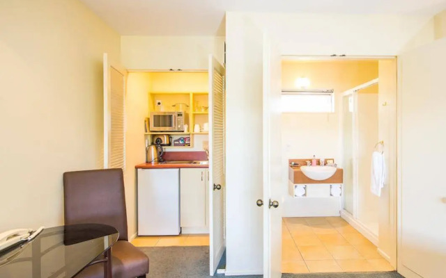 Tuscana Motor Lodge
