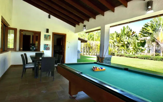 Villa MB