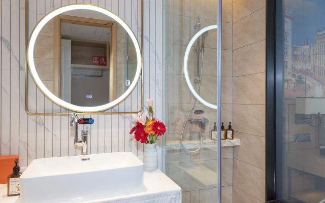 Vienna International Hotel Deng Zhou YingBinGuan
