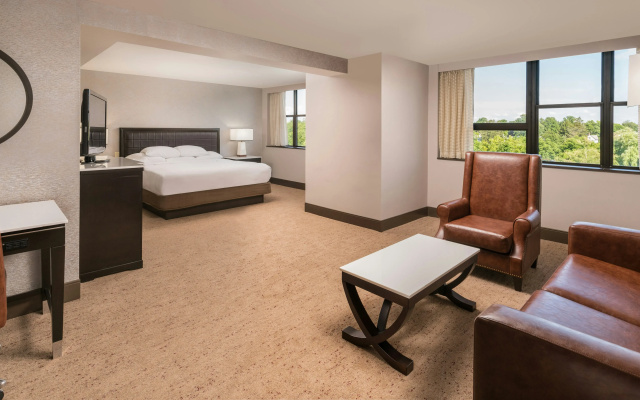 The Saratoga Hilton
