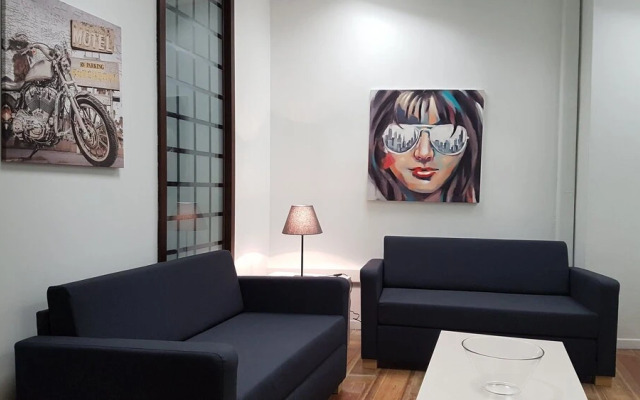 Erra - Berry - Athens Center,180m²,Big Balconies,6 BD,3 BATH