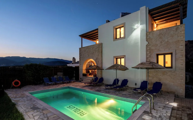Crete Essence Villas – Lagkada