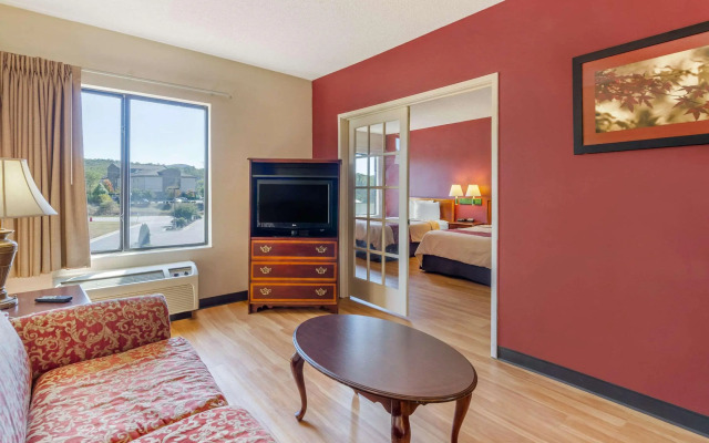 Comfort Inn & Suites Troutville - Roanoke North / Daleville