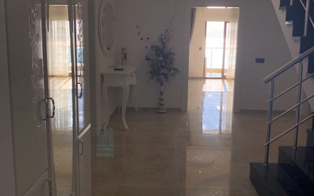 Luxury Penthouse Kestel