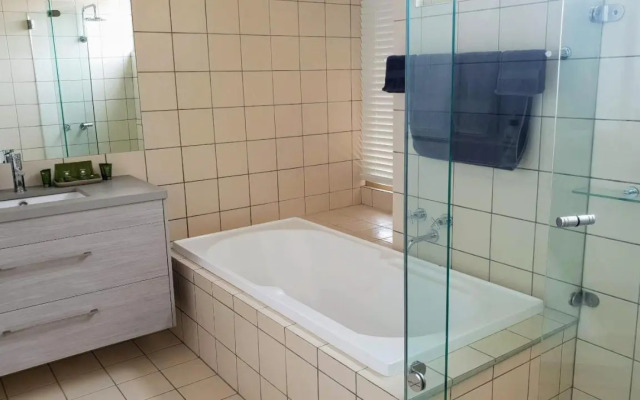 Number 9 Leisure Stay