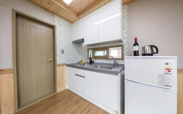 Gwangyang Seomjingang Geumteo Pension