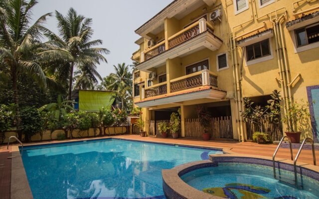 OYO 12834 Home 3BHK Calangute Beach