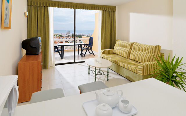 Paradise Court