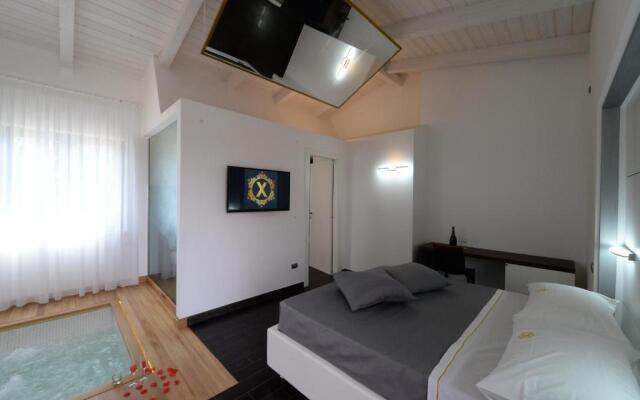 X Hotel