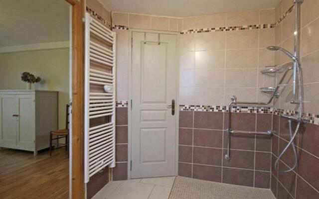 Gîte Crouttes, 4 pièces, 6 personnes - FR-1-497-19