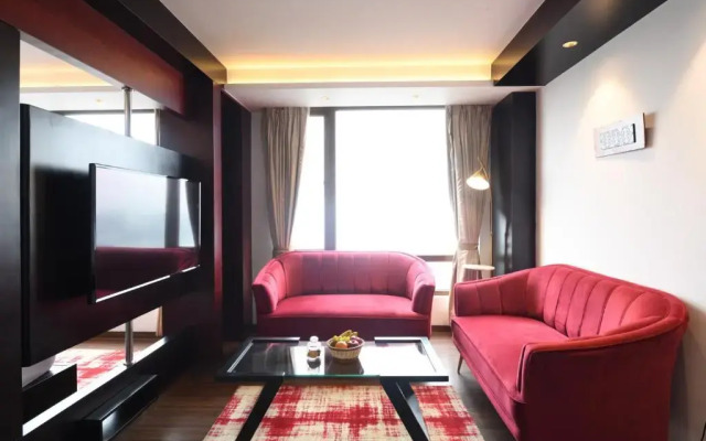 Ramada by Wyndham Gangtok Hotel & Casino Golden