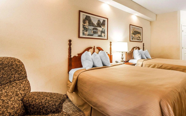 Quality Inn Oak Ridge
