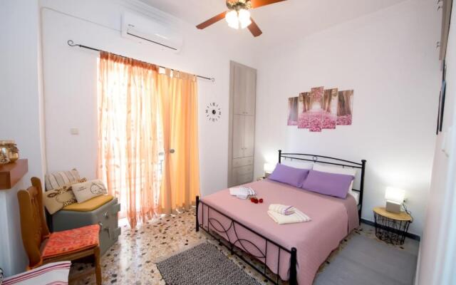Sofi's Flat in the city center, 5min to the sea