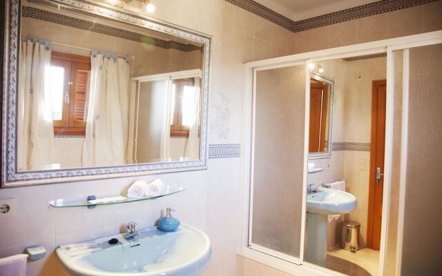 Cala Morlanda Beach House