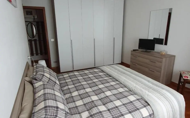 Snow Home Apartment - Cipat 022093-At-381181