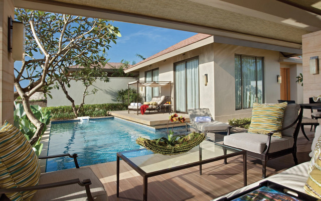 Mulia Villas