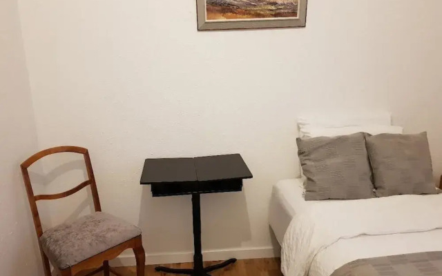 Lovely Spacious Apartment  centerally