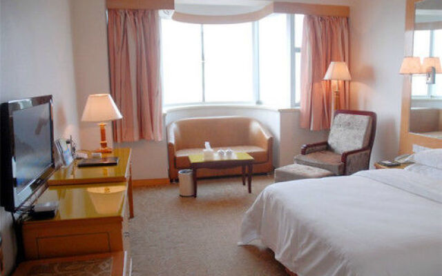 Xinyang Sunny Hotel