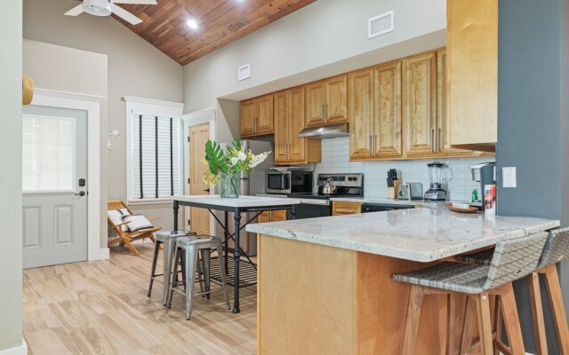 Historic Dream - Unit A