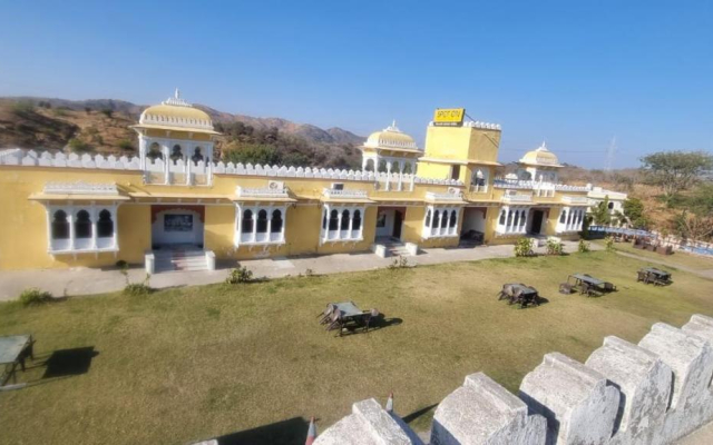 SPOT ON 40056 Palace Anjali