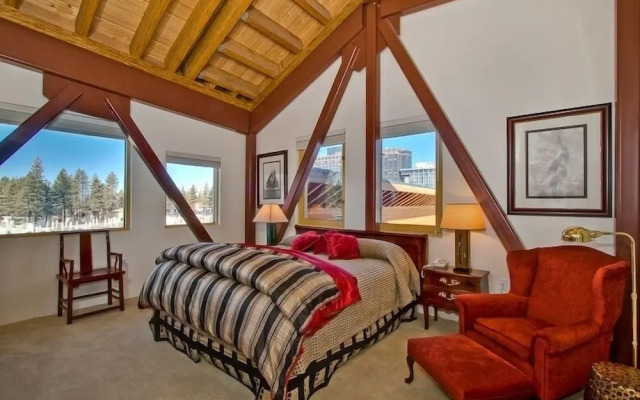 Downtown Penthouse 4 Bedroom Condo