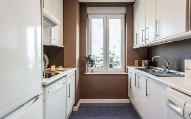 Triana - 1 Bedroom Apartment in Trafalgar