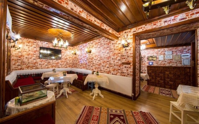 Akcasu Konuk Evi