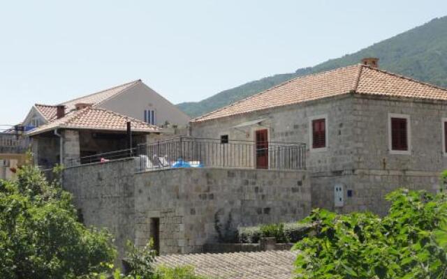 Apartment Villa Petrosa