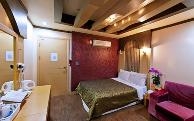Drama Motel