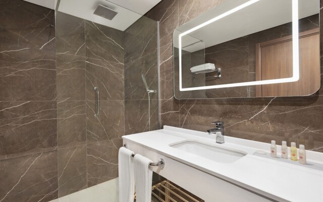 Ramada by Wyndham Izmir Aliaga