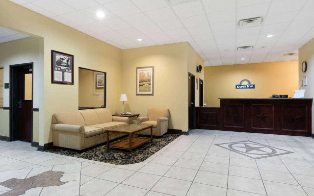 Days Inn by Wyndham Salado