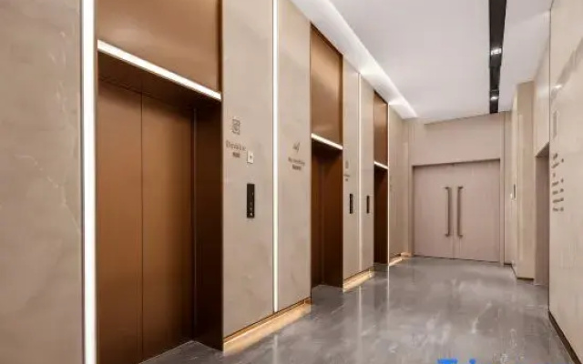 Lavande Hotels Lanxi City Lanhua RoadNeighbood Center