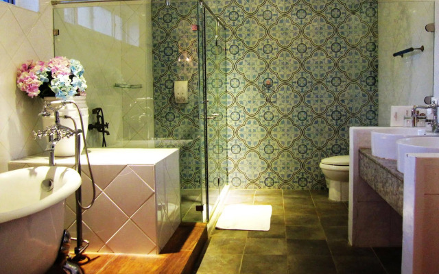 Ea-Dor Luxury Villa