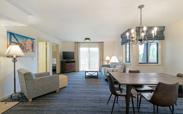 Best Western Inn & Suites Rutland-Killington