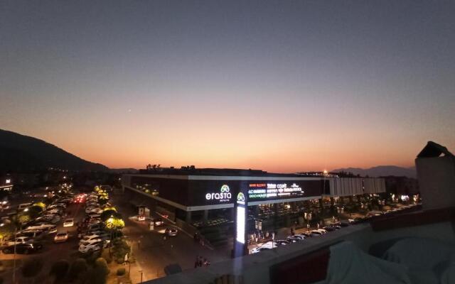 Fethiye merkezde,şehir manzaralı, geniş dubleks 3+1