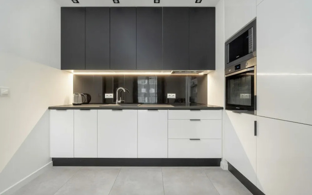 Apartment Close to the River by Renters