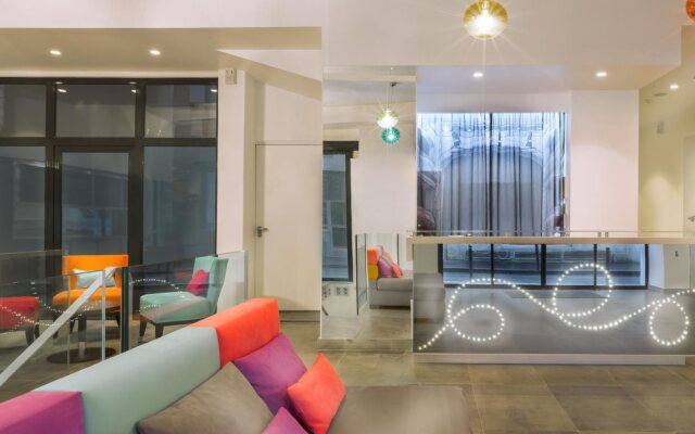 Lyric Hotel Paris