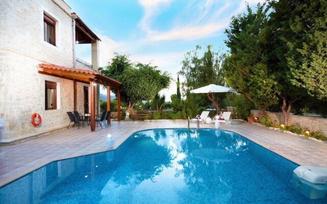 disCrete Villa Loutra