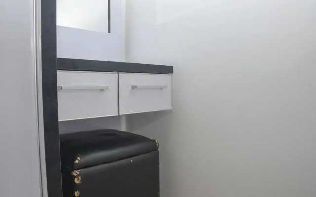 Best Deal And Comfort 2Br At Bassura City Apartment