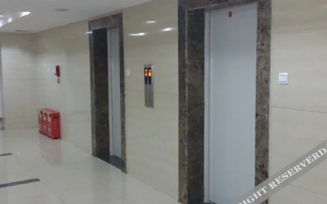 Zhengyang Business Hotel