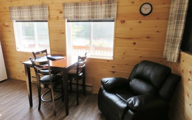 Waterfalls Lodge