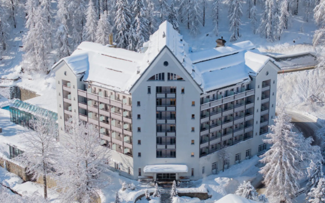 Hotel Schweizerhof Sils Maria, a Faern Collection Hotel